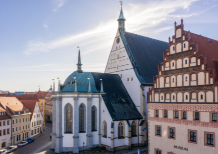 Freiberger Dom im Sonnenlicht