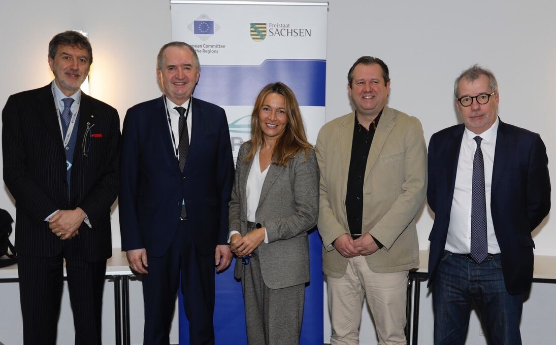 Group portrait of CoRAI members and keynote speakers Marco Marsilio, Thomas Schmidt, Susana Solís Pérez, Petr Dolejsi, Christian Debeve of the meeting, showing 